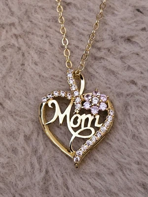 Mom halsband  - Helt ny i förpackning 