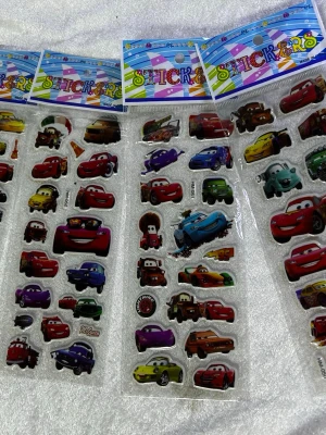 Barn klistermärken  - Säljer klistermärken med motiv från Disney Cars / Pokémon, Klistermärke har en klassisk form med tryck av Lightning McQueen och andra karaktärer i rött, blått, gult och grönt.  60kr/ 4st/bild , finns fler kvar, samma frakt 