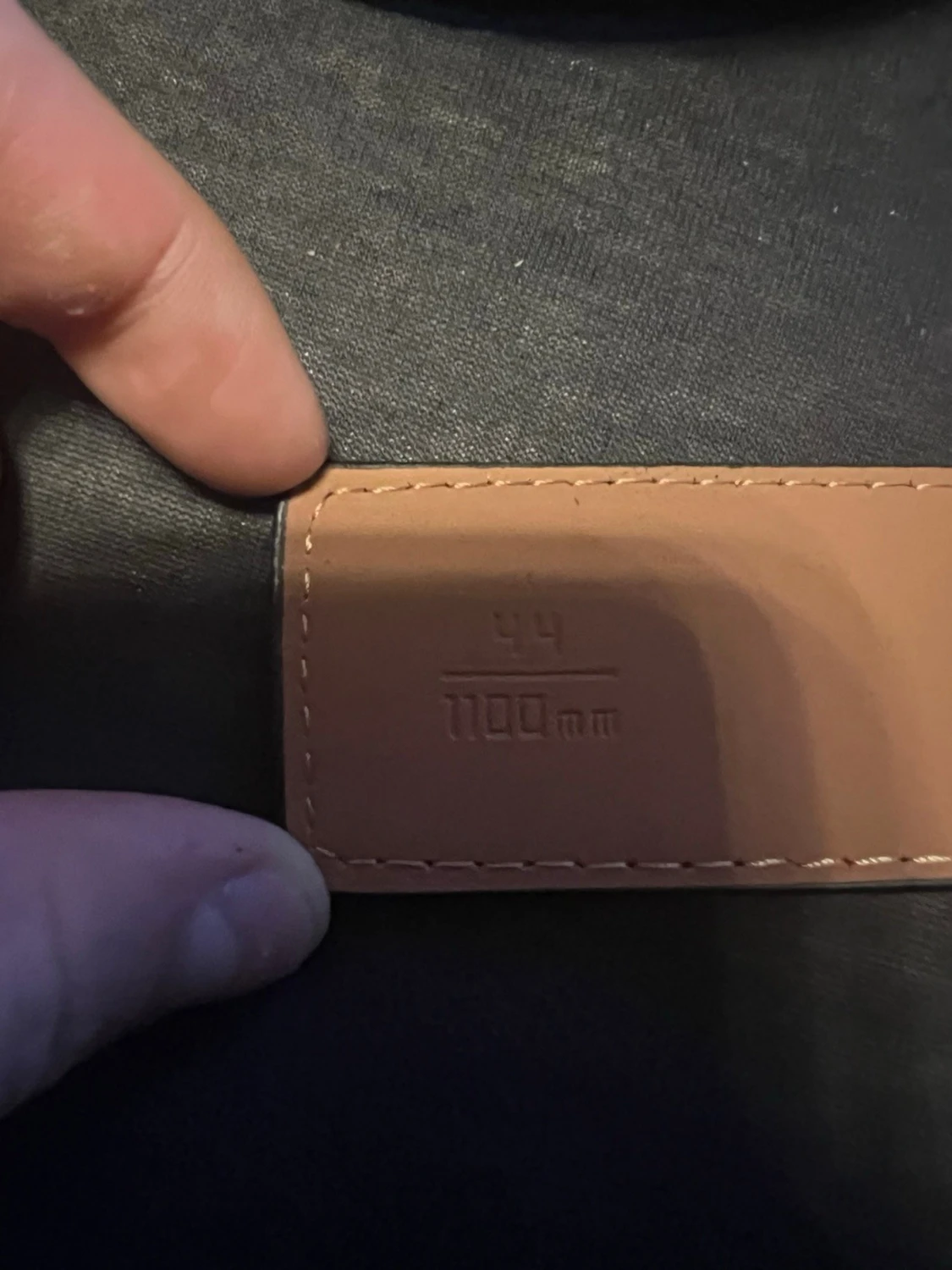 Snyggt svart bälte med orange box - 6