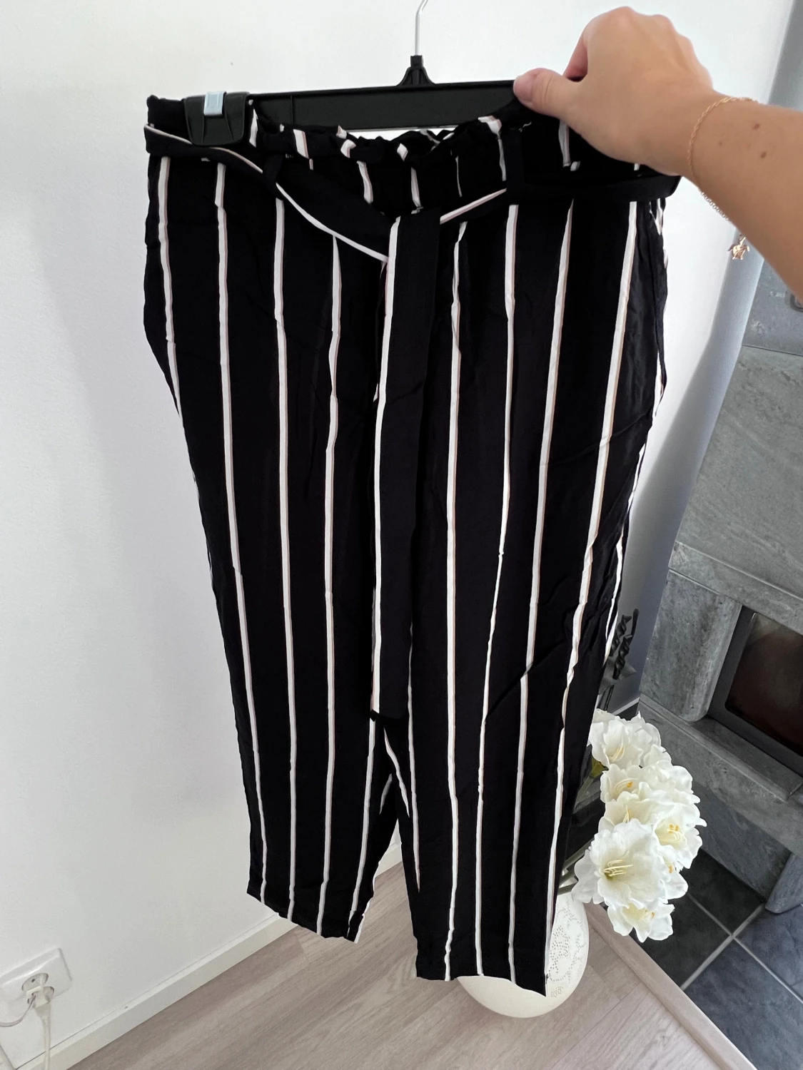 Randiga flowy byxor från H&M - 4