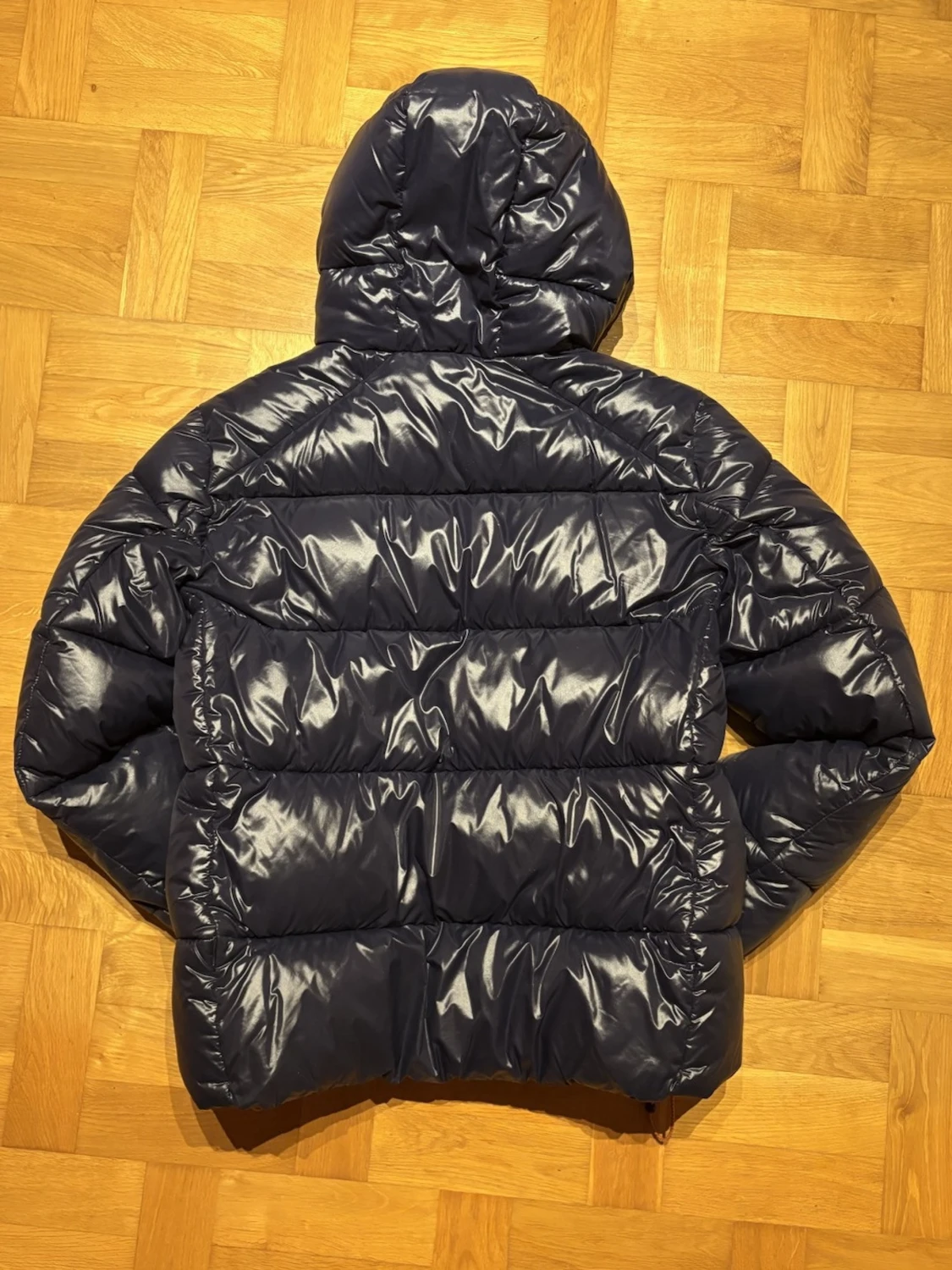 Mörkblå pufferjacka från Save The Duck - 1