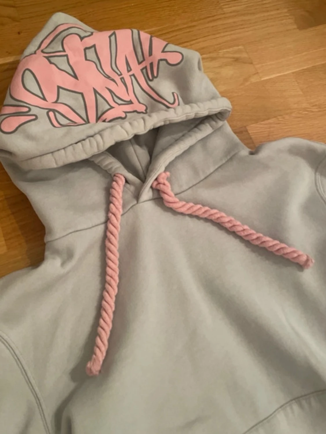 Syna world hoodie  - 3