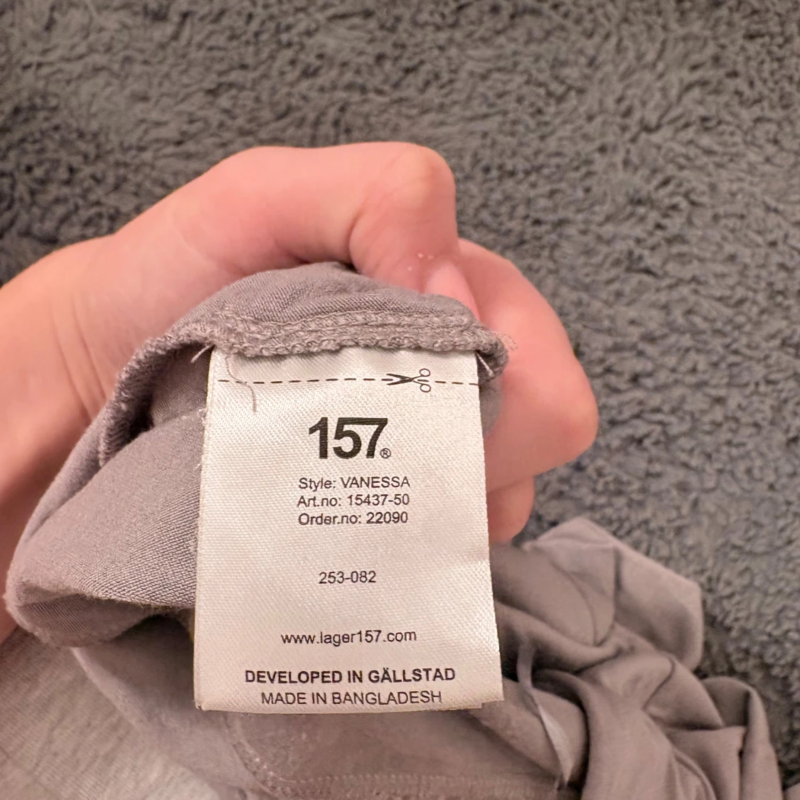 Ljusgrå långärmad topp från Lager 157 - 2