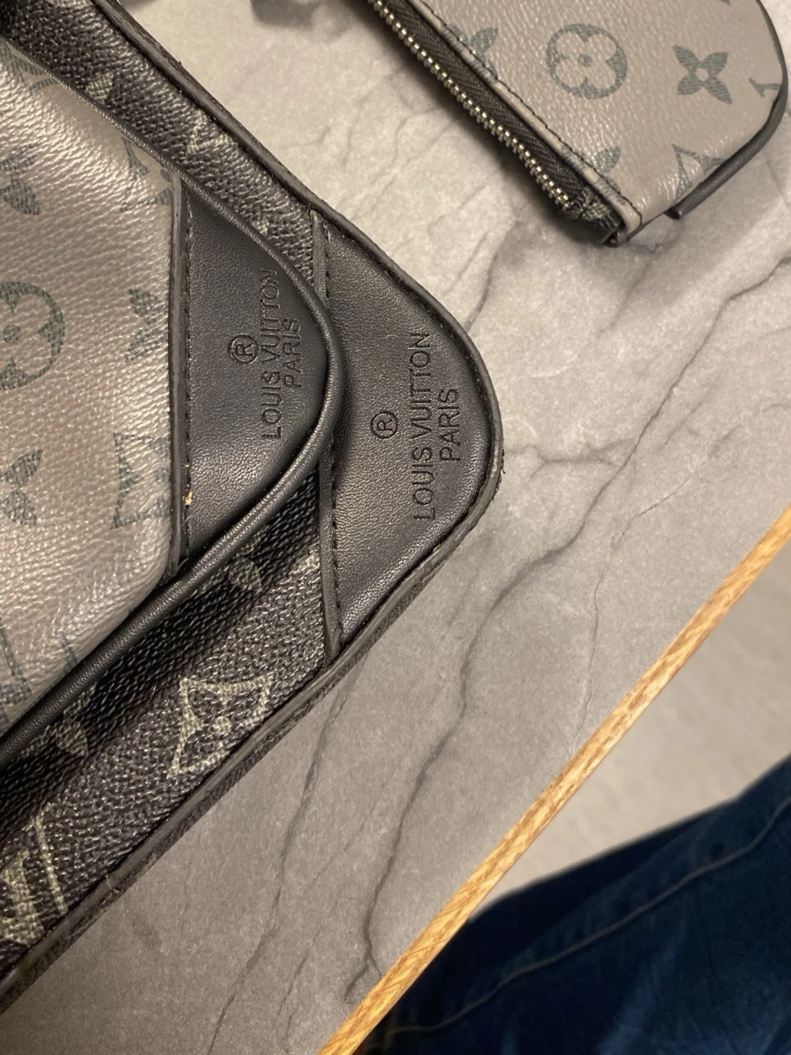 Louis Vuitton svart axelväska monogram - 3