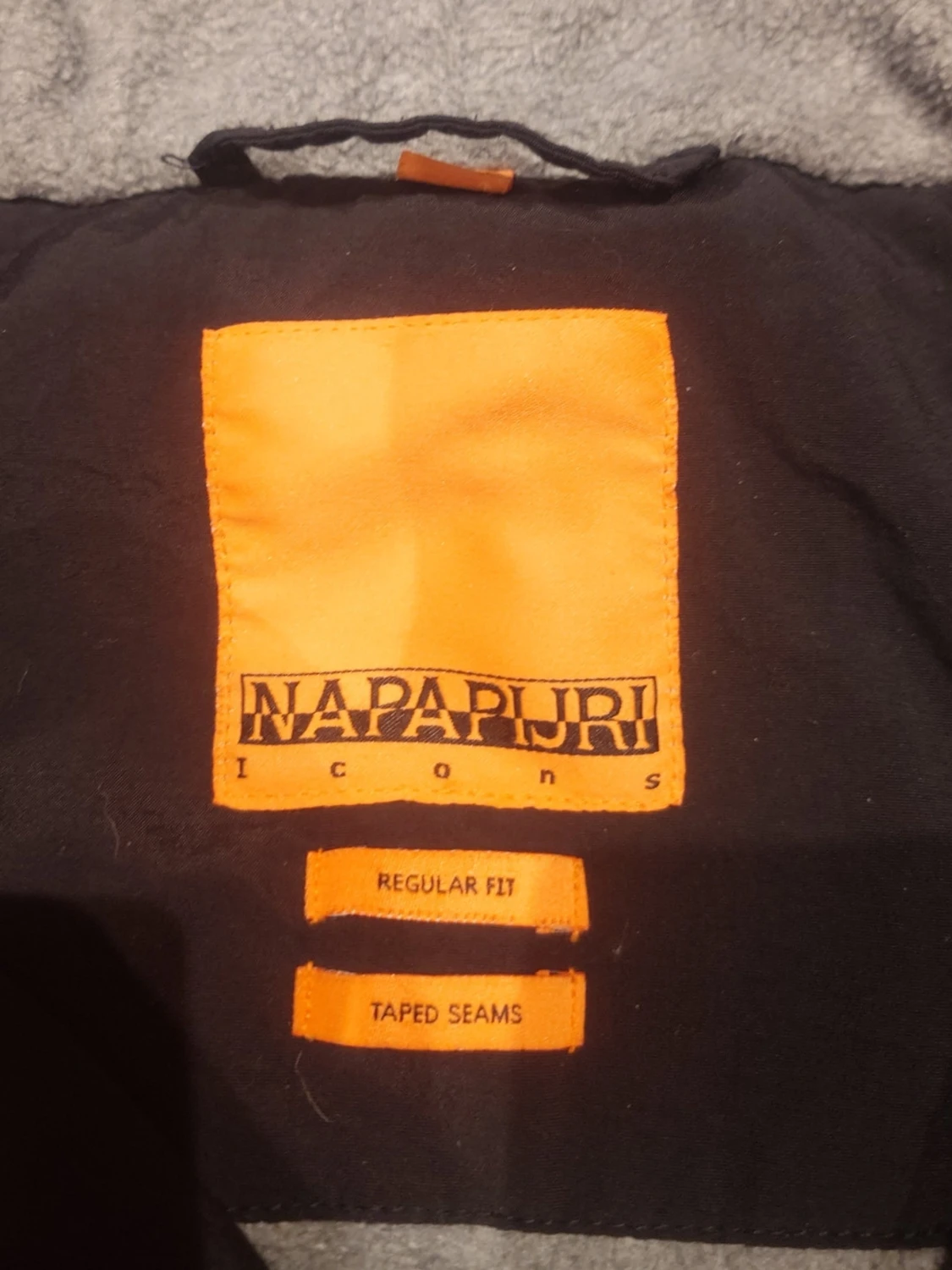 Svart jacka från Napapijri - 3