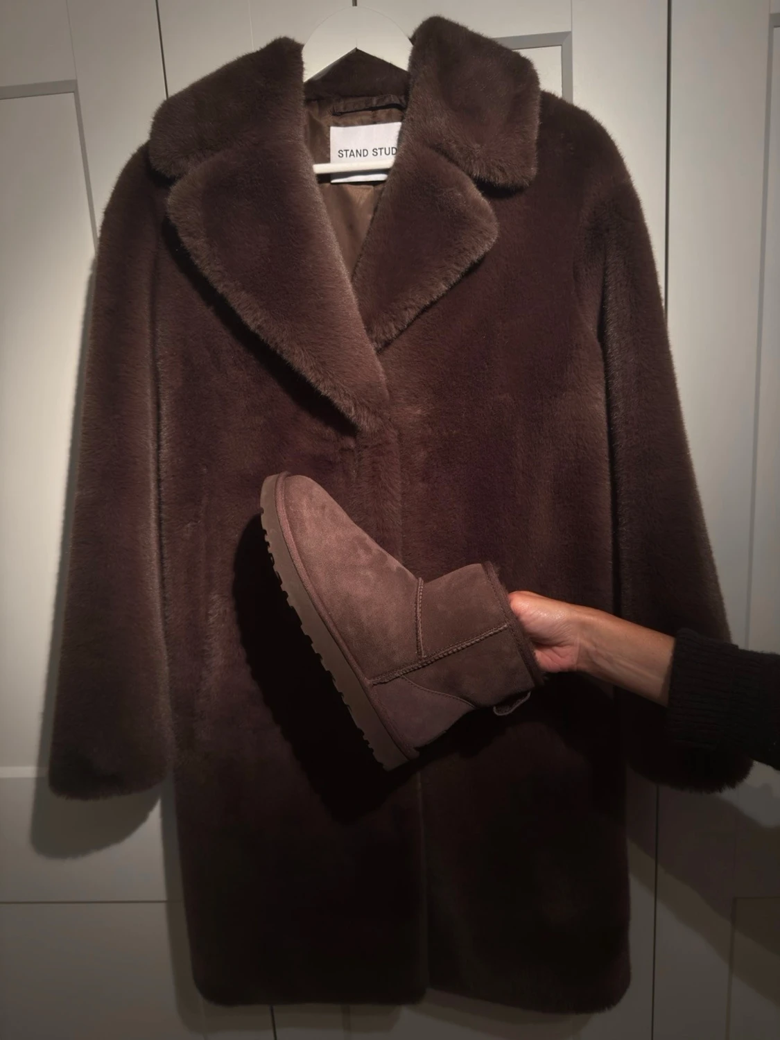 Brun pälsjacka från Stand Studio - 2
