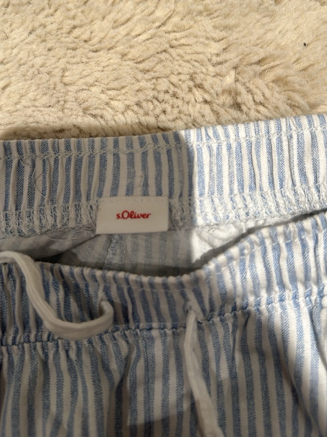 Randiga byxor från s.Oliver - 2