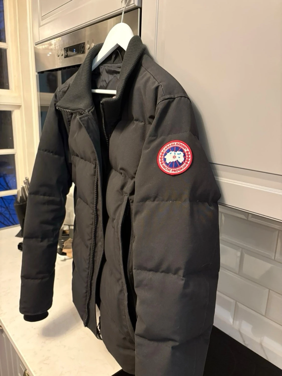 Jacka från Canada Goose