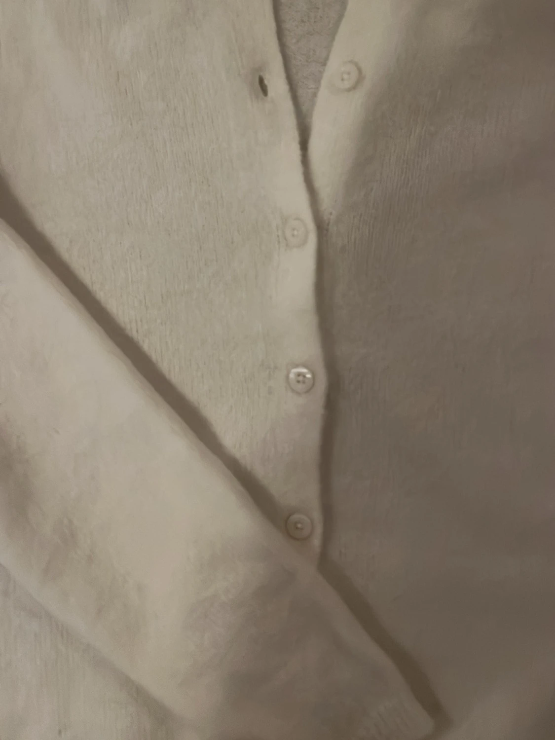 Vit kofta med knappar - 3