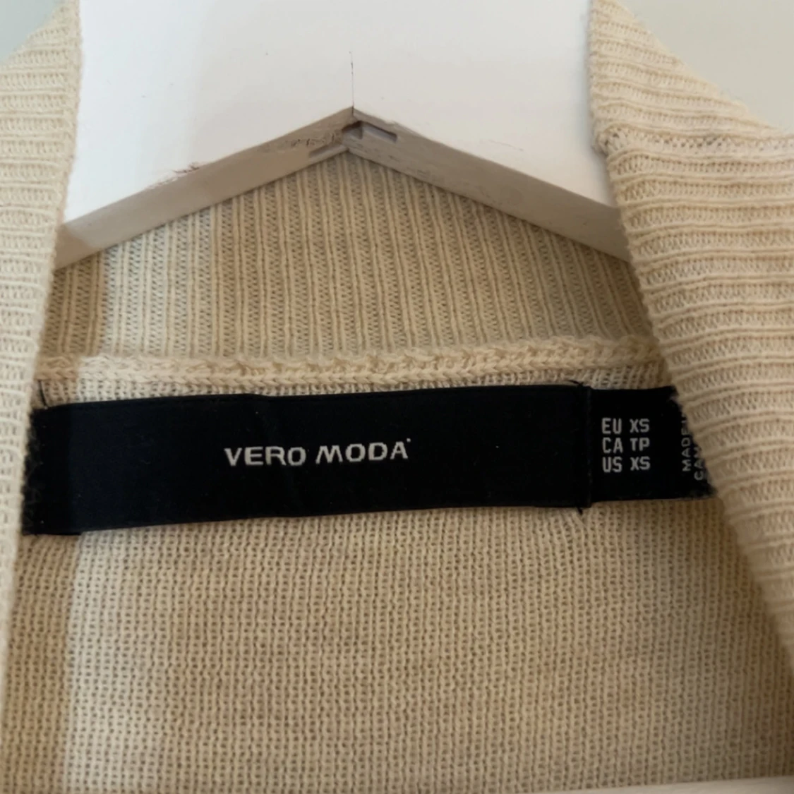 Beige stickad tröja Vero Moda XS - 2
