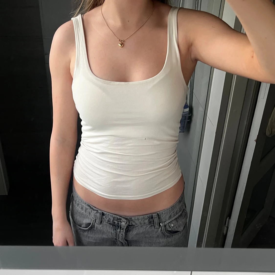 Vit ribbad linnetopp - 2