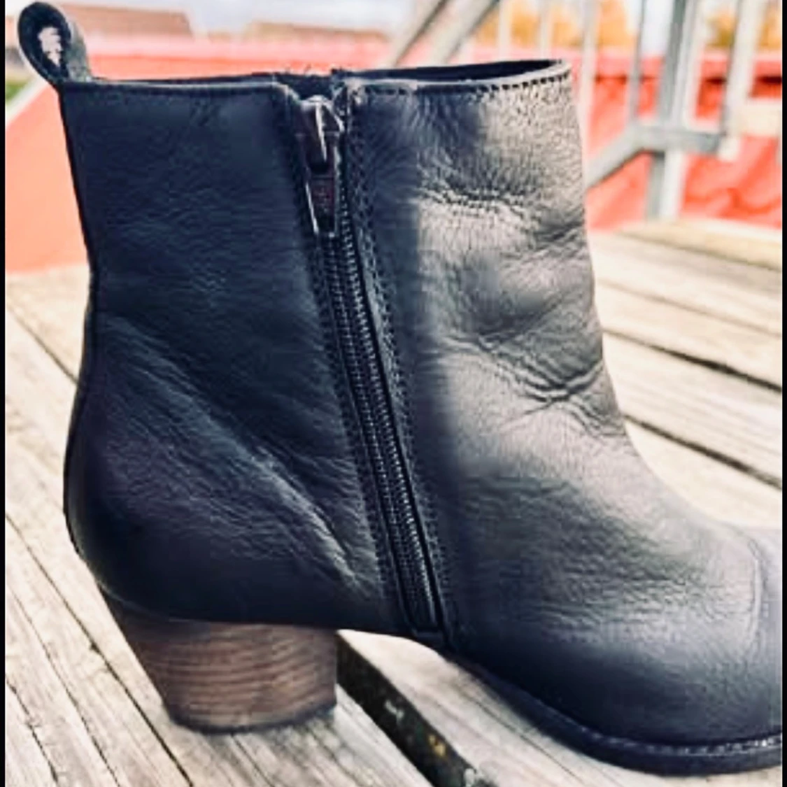 Rockiga stövletter från Mary B! - 2