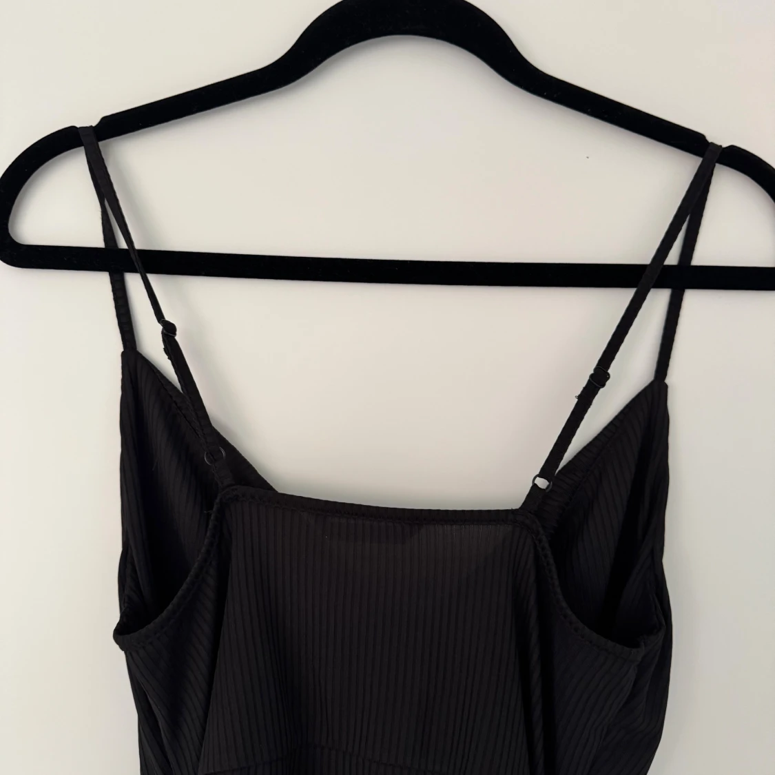 Svart ribbad långklänning från SHEIN - 2