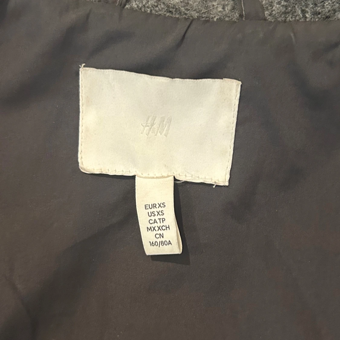Grå overshirt från H&M i ullmix - 2