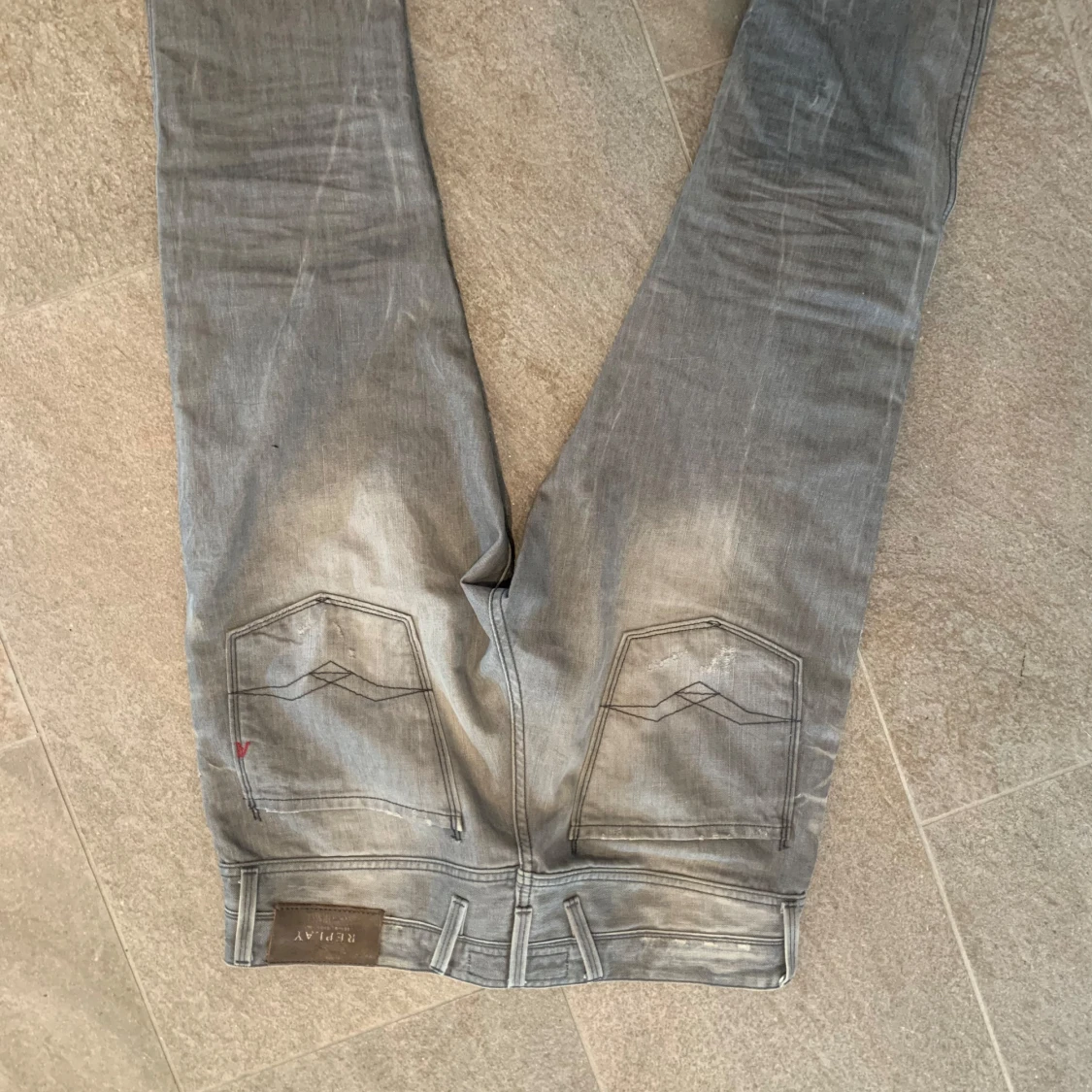 Replay grå jeans med slitningar - 1