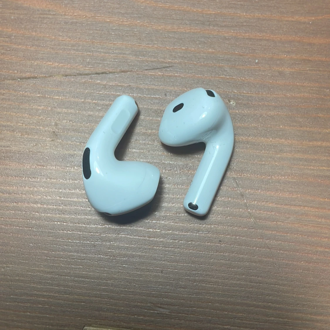 AirPods 4 - 4