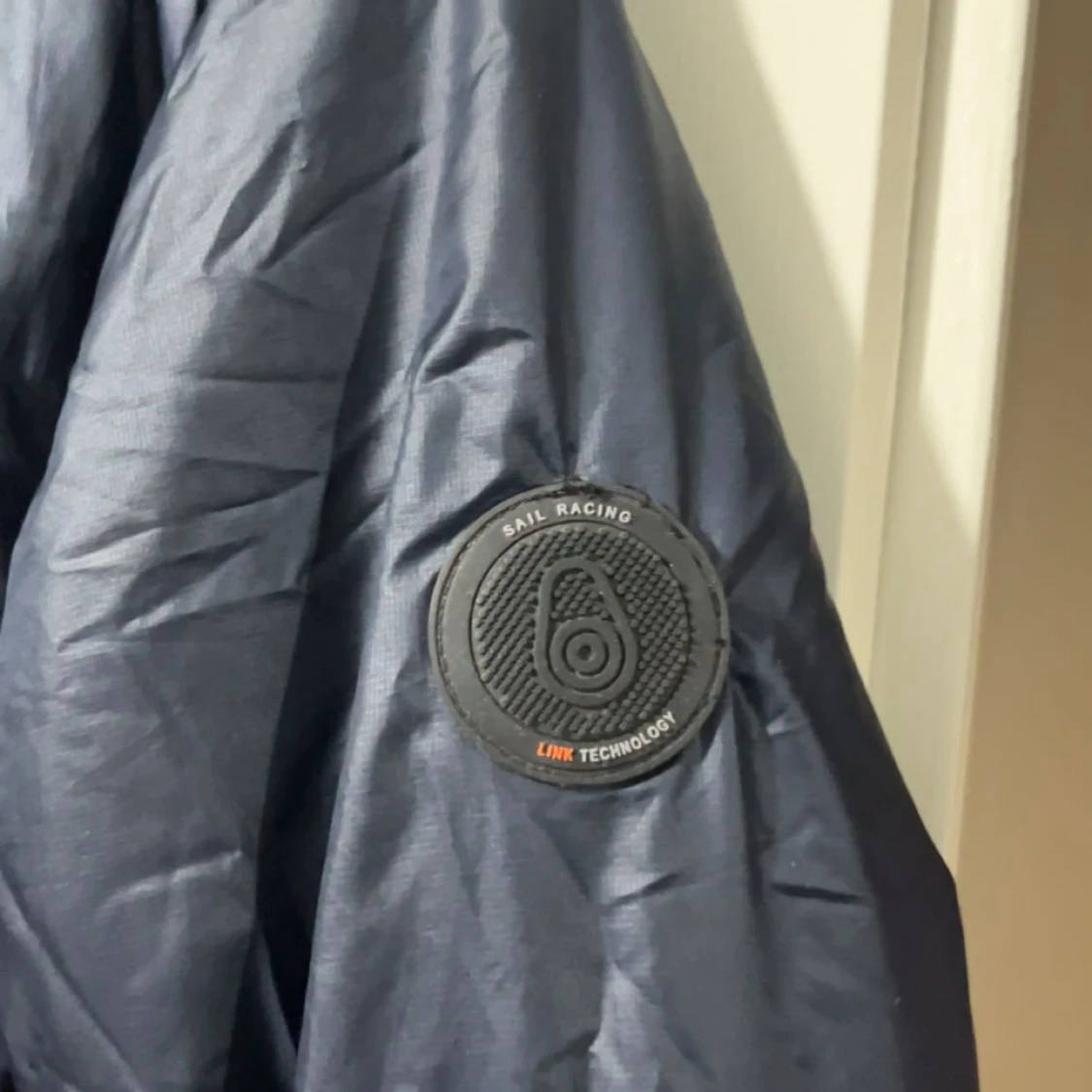 Marinblå pufferjacka från Sail Racing - 1