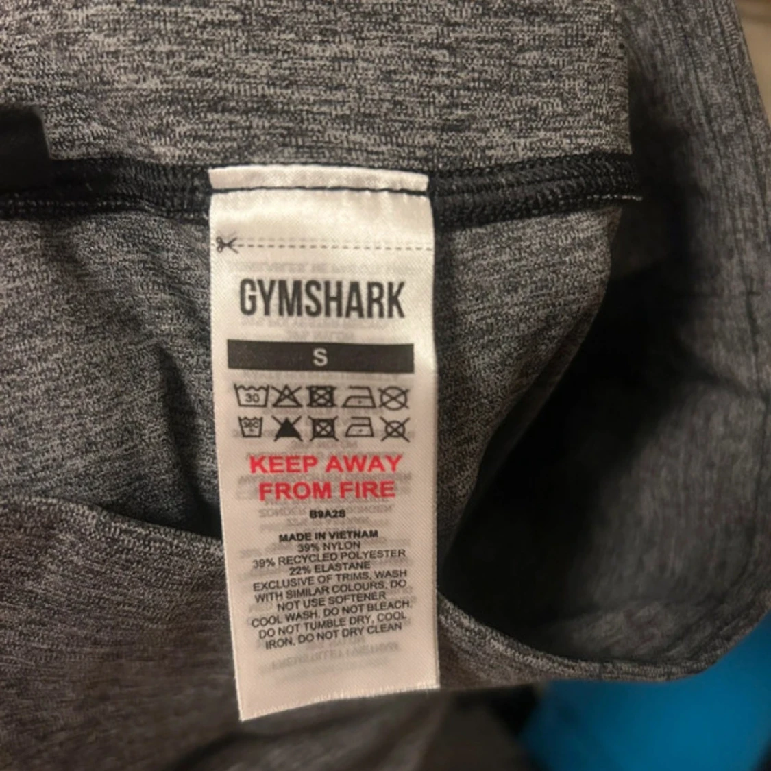 Grå träningsbyxor från Gymshark S - 1