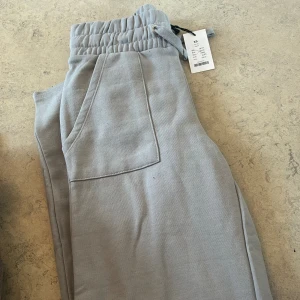 Lager157 nya byxor  - Xs passar inte mig 