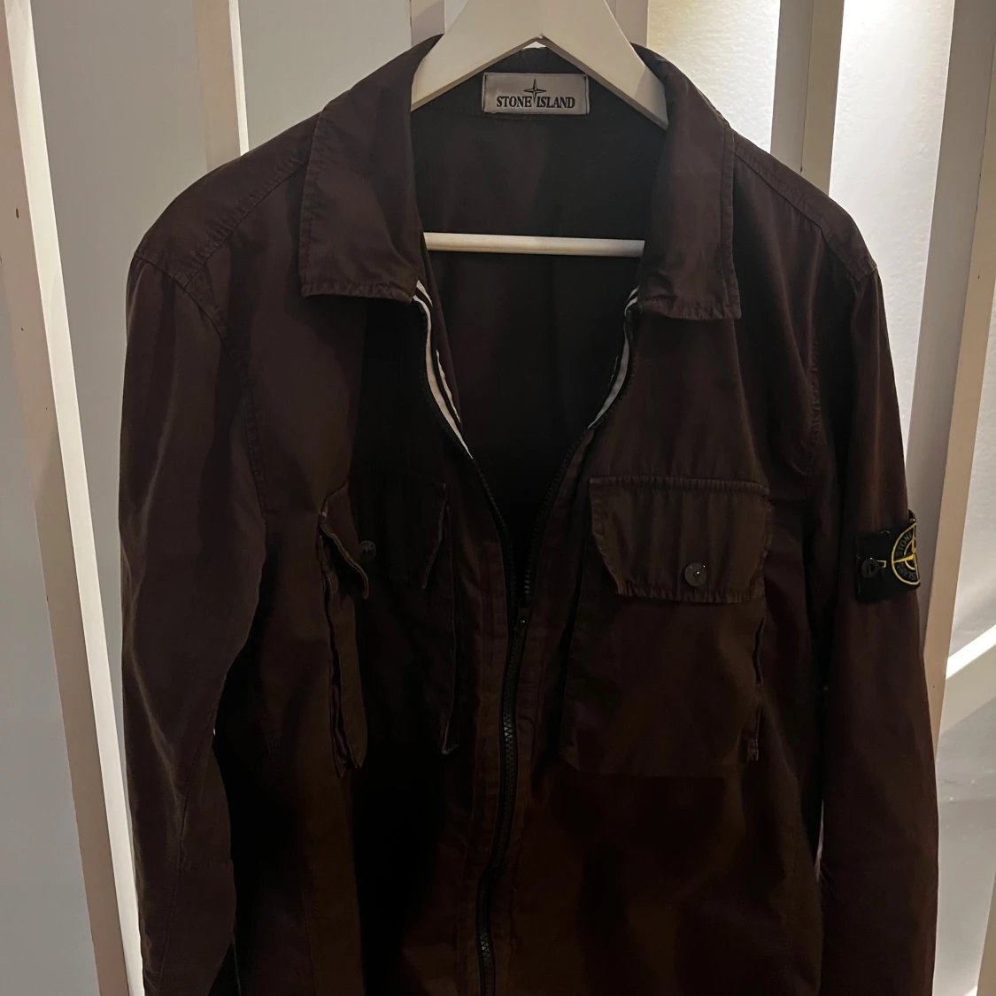 Brun overshirt från Stone Island