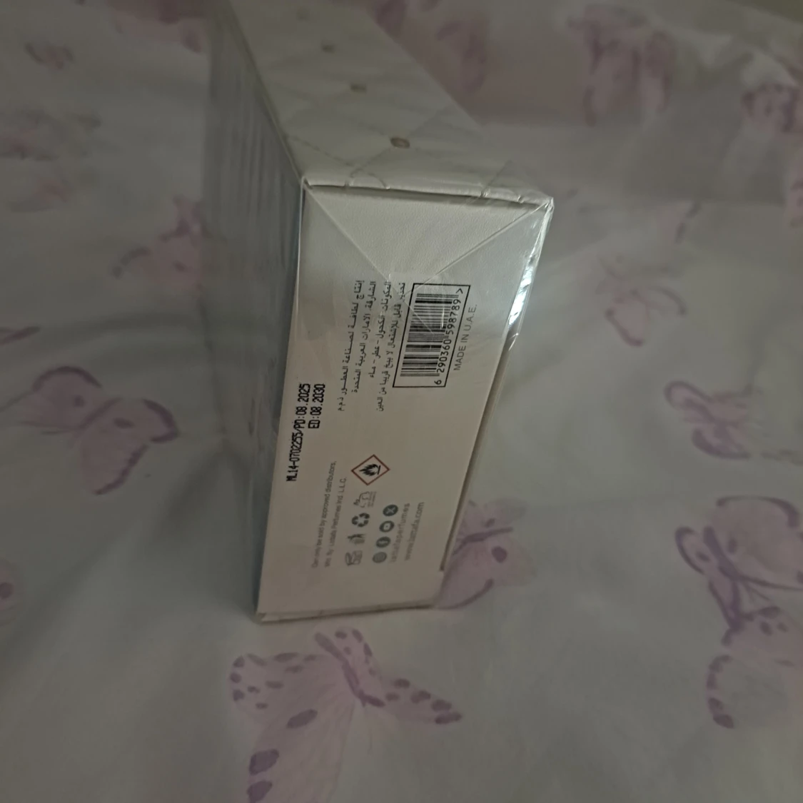 Lattafa Victoria Eau de Parfum - 4