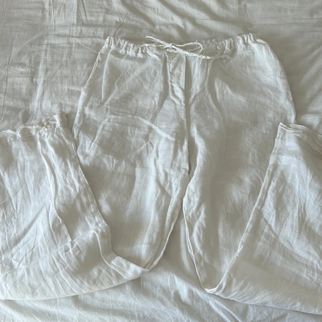 Vita linnebyxor från Zara Home