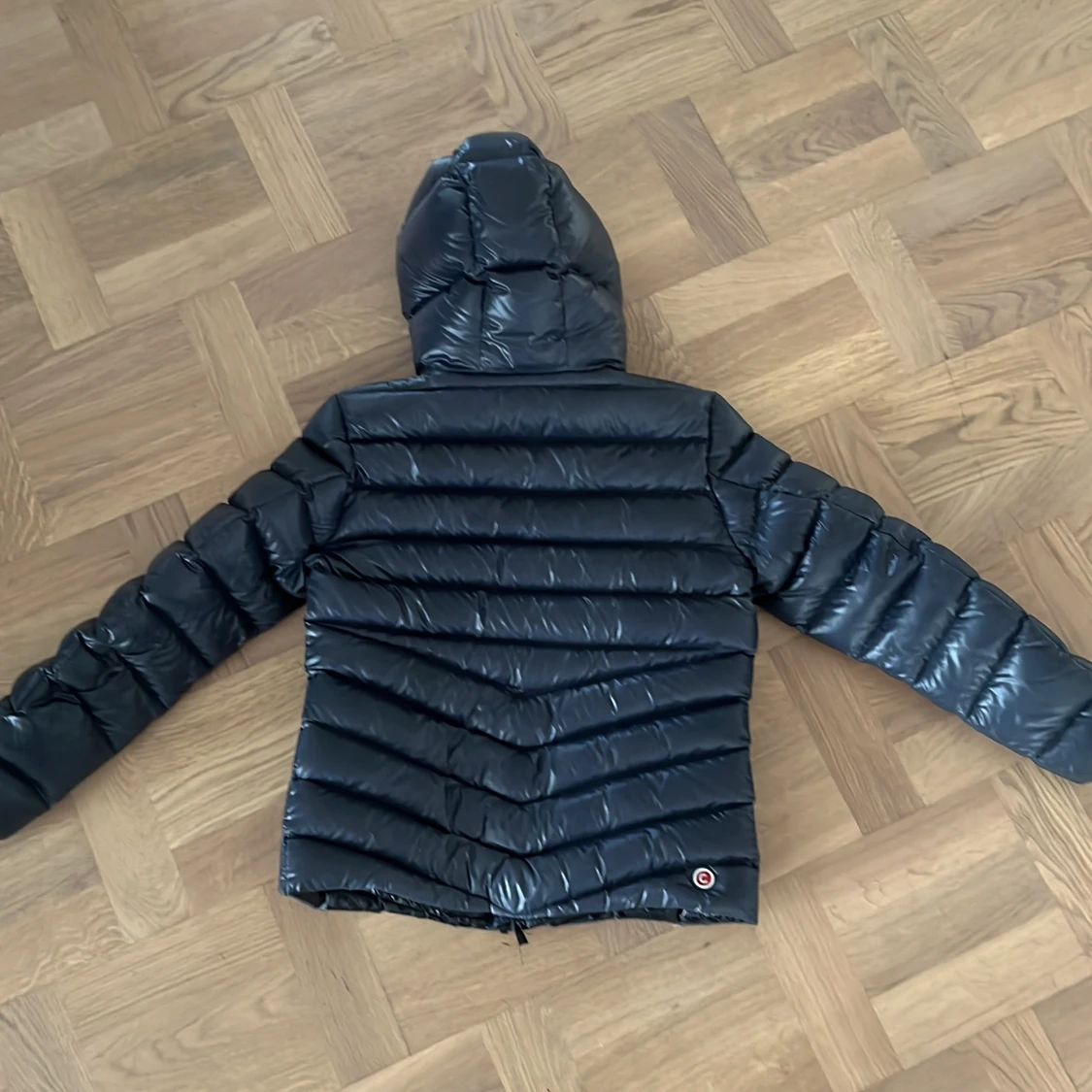 Svart Colmar pufferjacka med huva - 1