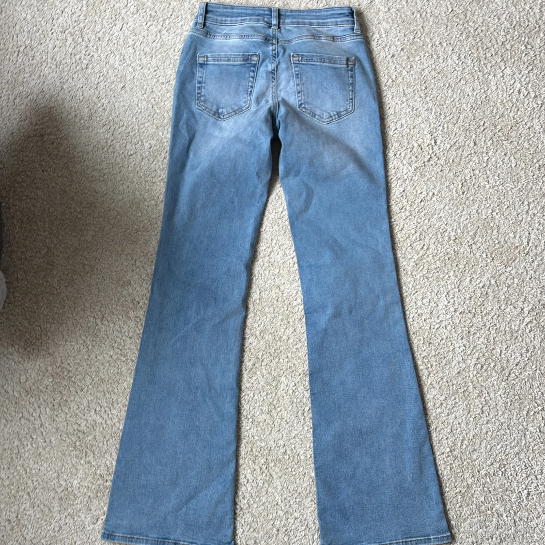 Lågmidjade bootcut only jeans  - 2