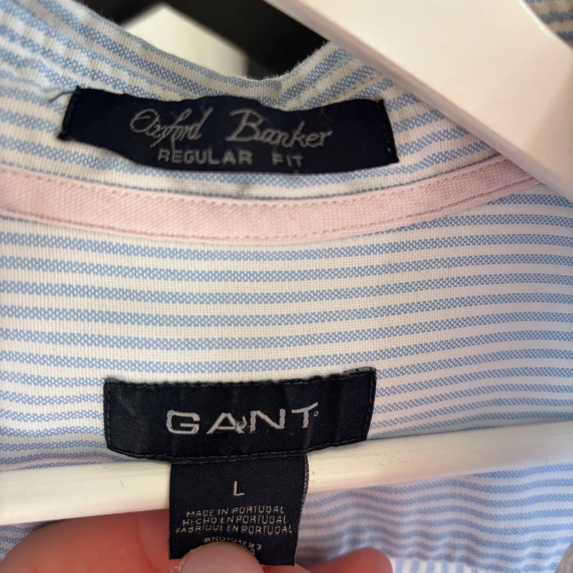 Randig skjorta från GANT i bomull - 1