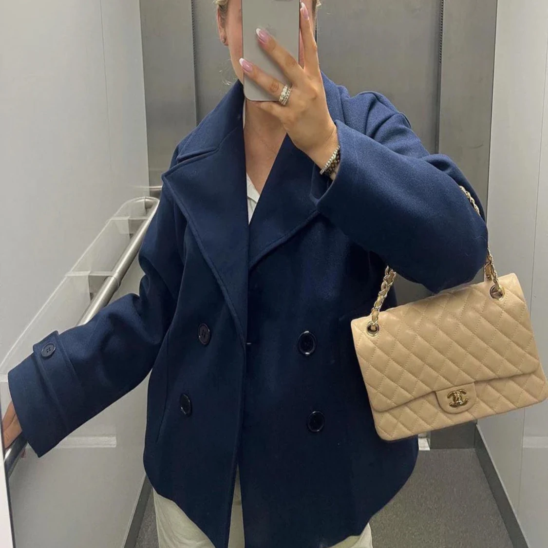 Mörblå designbysi kappa - 1