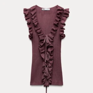 BYTER ribbad Zara topp med volanger - Byter den här lila volangtopen i S mot en XS