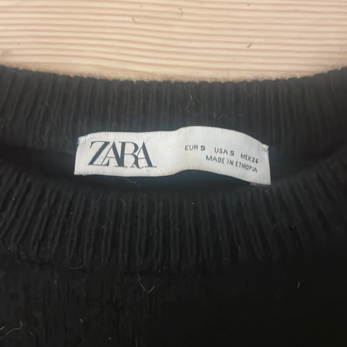 Svart stickad tröja från Zara - 1