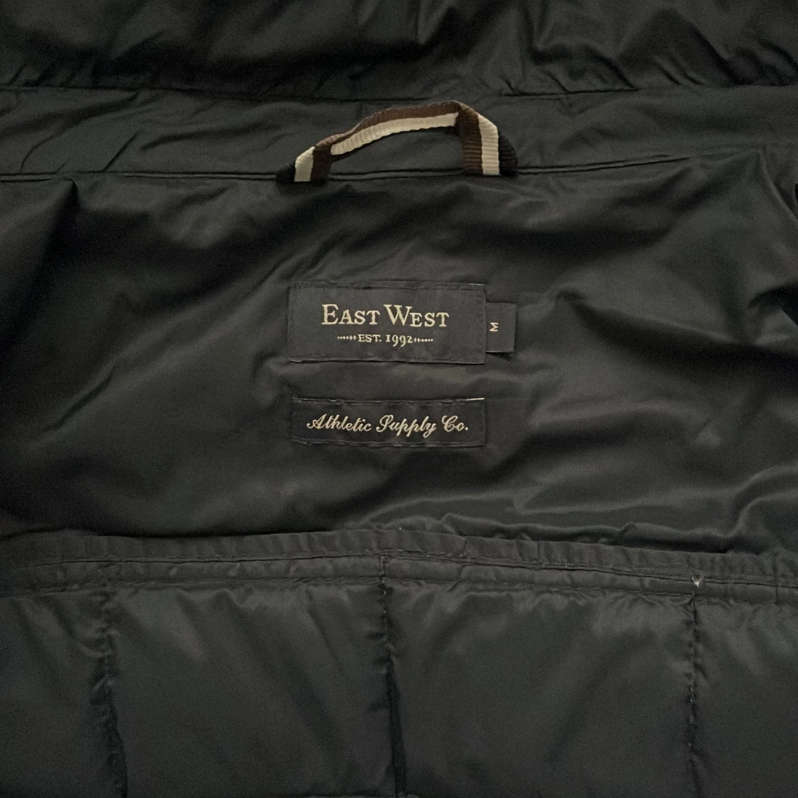 Mörkblå field jacket från East West - 2