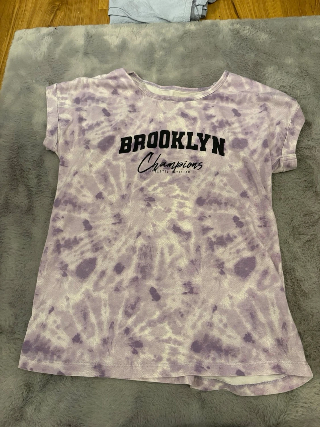 Lila tie-dye t-shirt Brooklyn Champions