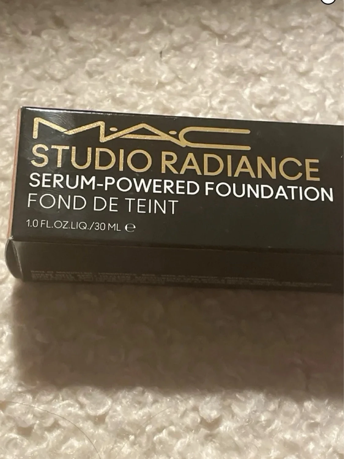 MAC Studio Radiance Foundation C3.5 - 1