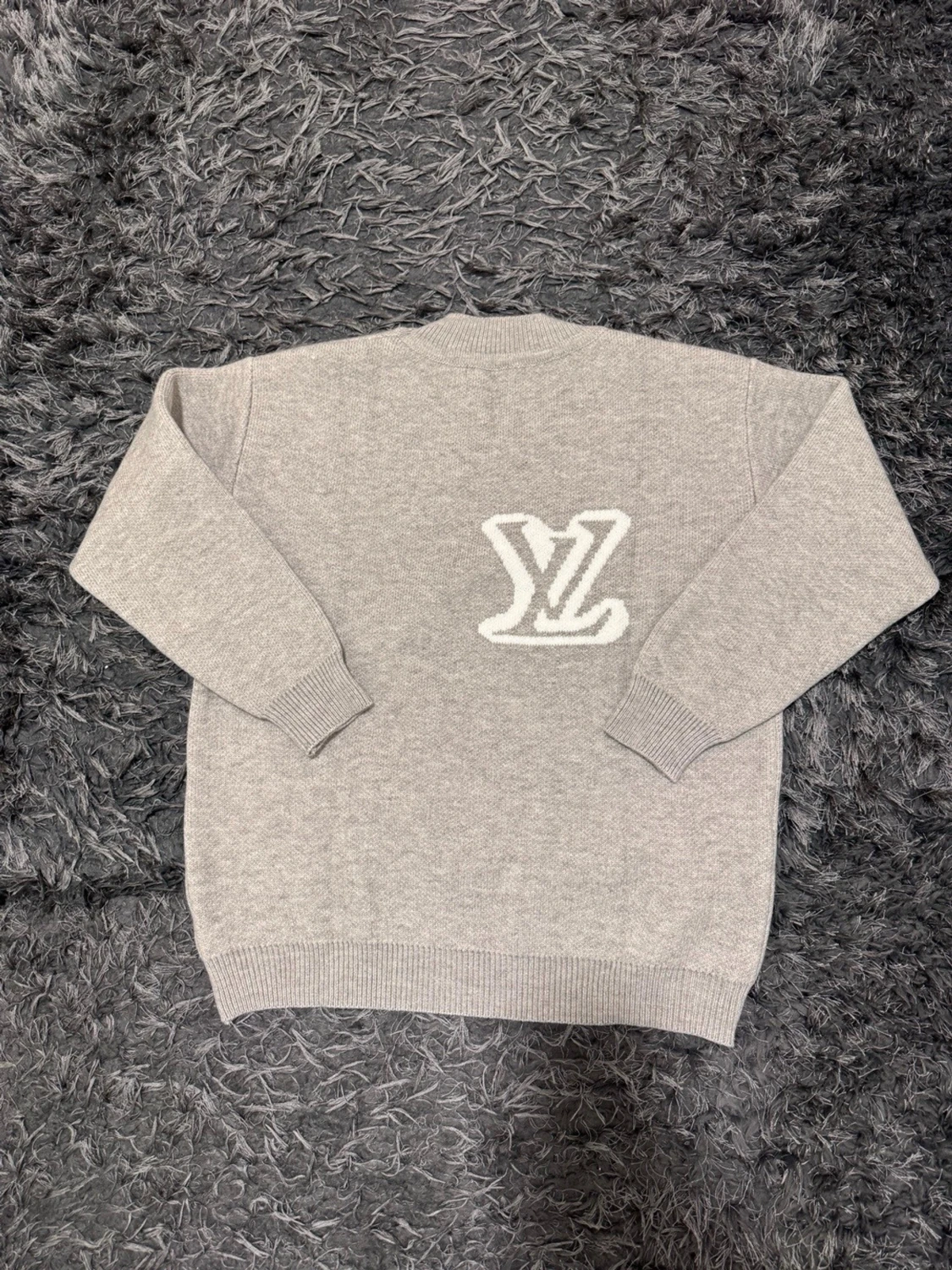 Lv | grey sweater - 4