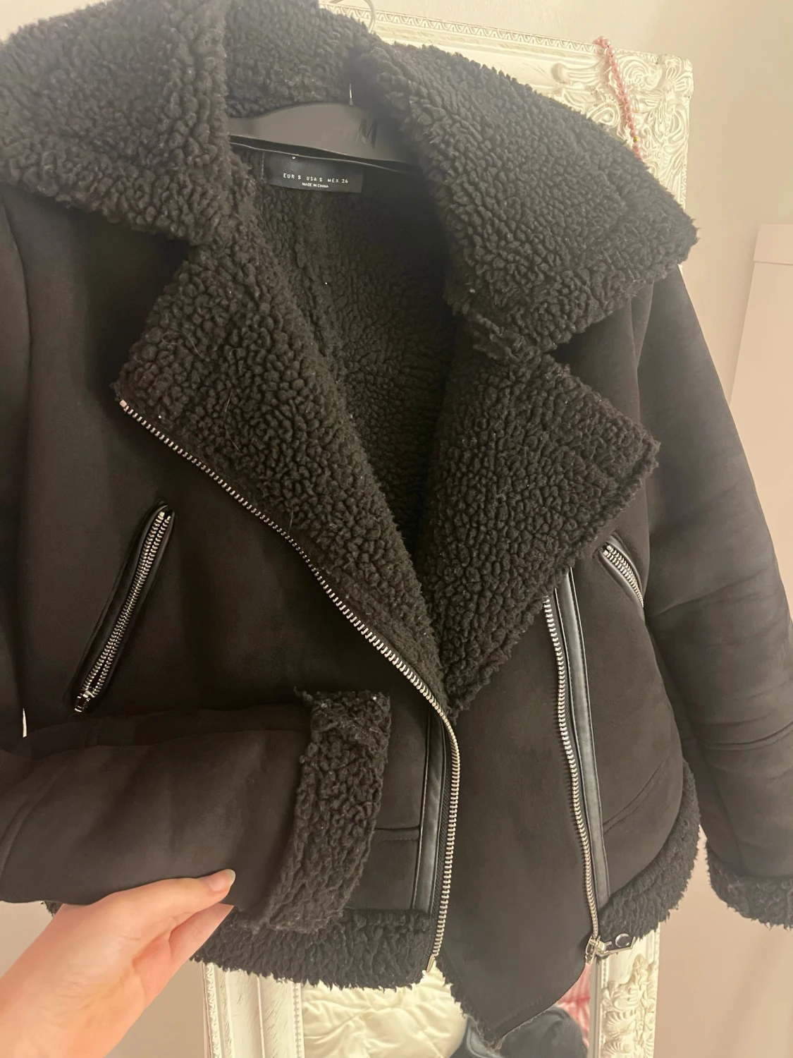 Svart teddyjacka - 3