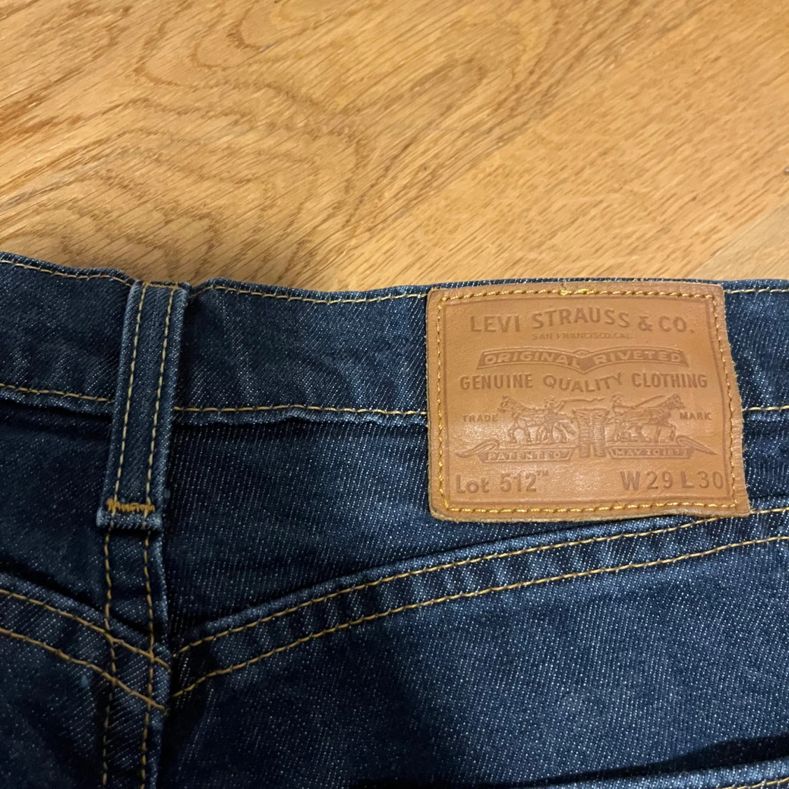 Levi's 512 mörkblå jeans W29 L30 - 2
