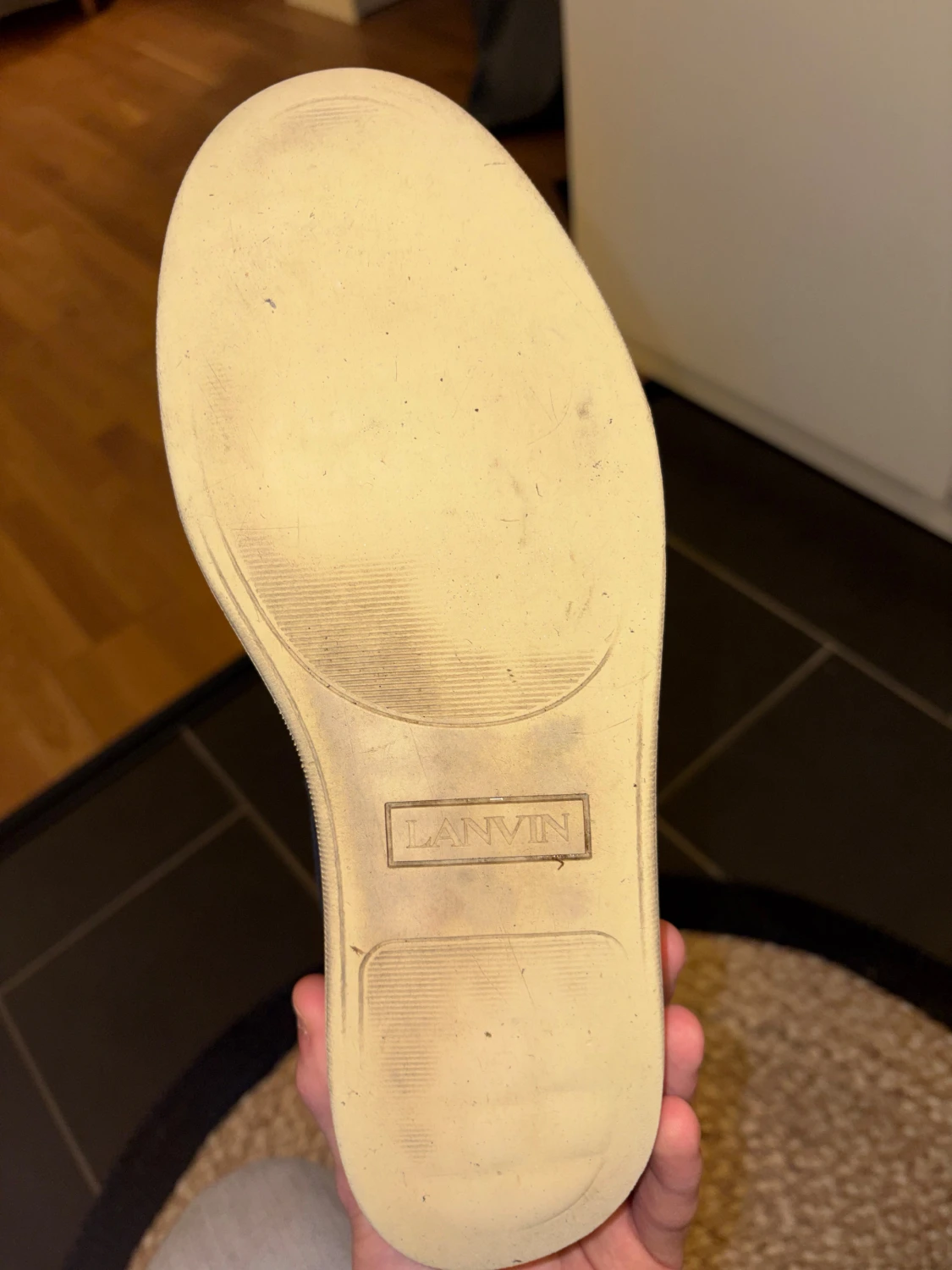 Lanvins - 3