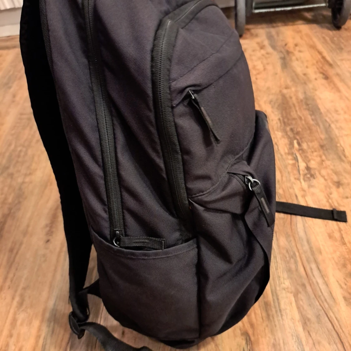 Svart ryggsäck från Nike - 4