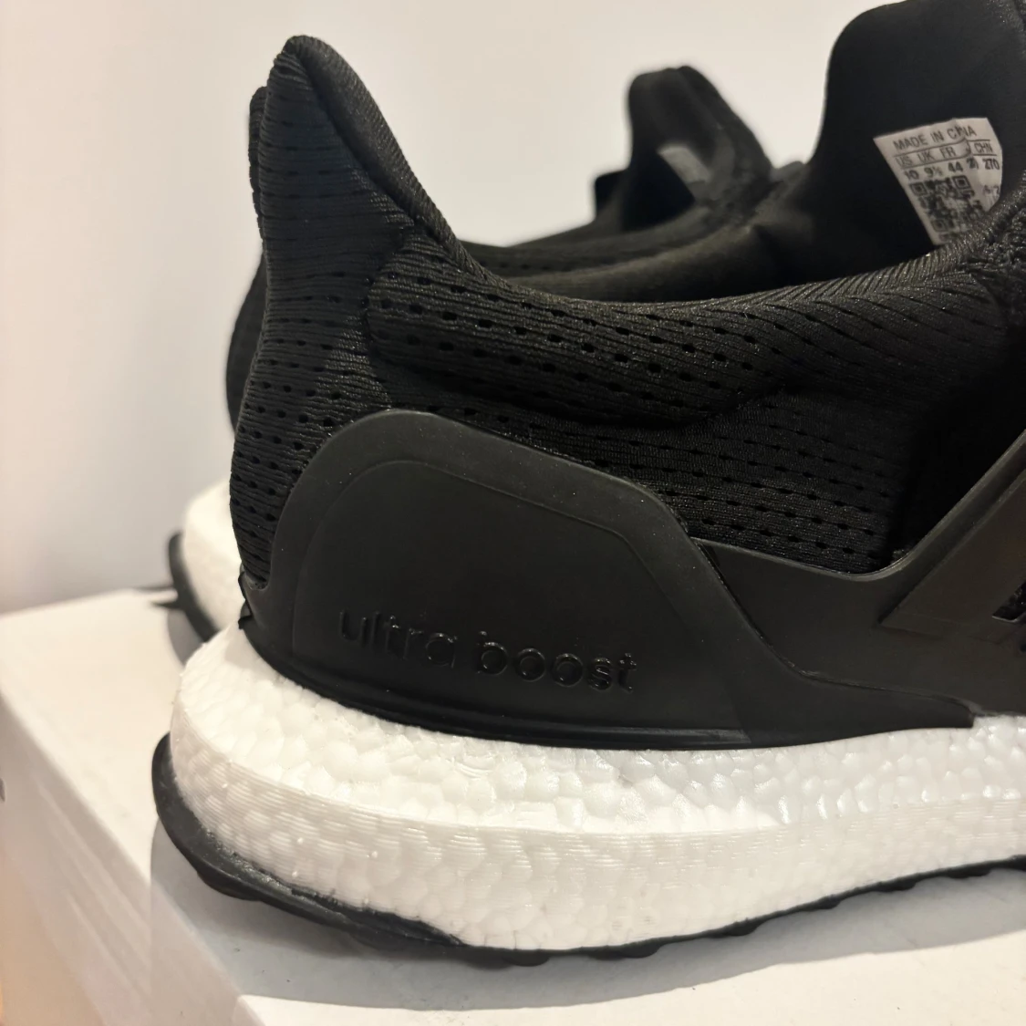 Adidas Ultraboost - 2
