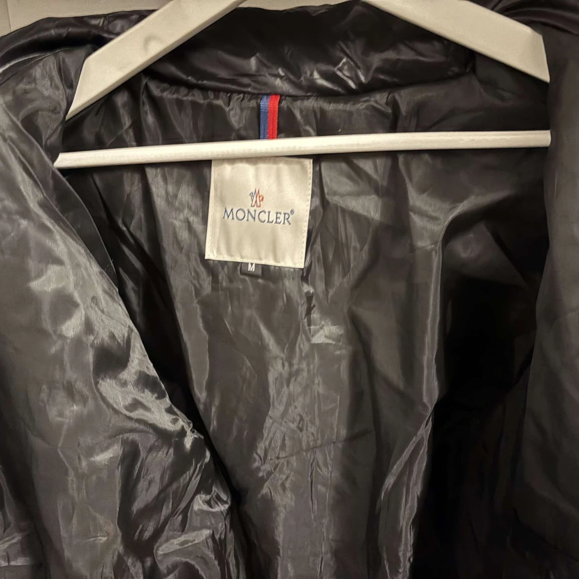 Svart Moncler pufferjacka M - 2