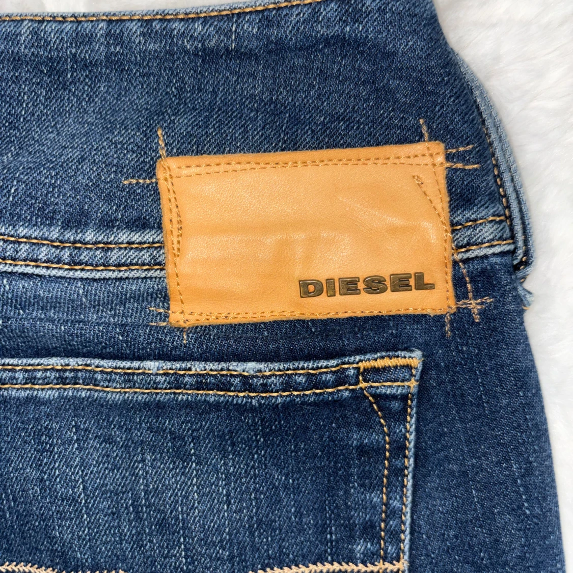 Diesel Cherock Jeans - 2