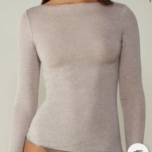 intimissimi  - nude färg, otroligt skönt material.