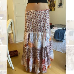 Långkjol - Så himla fin långkjol som bara inte kommer till användning tillräckligt, jag är 175 lång för referens💝