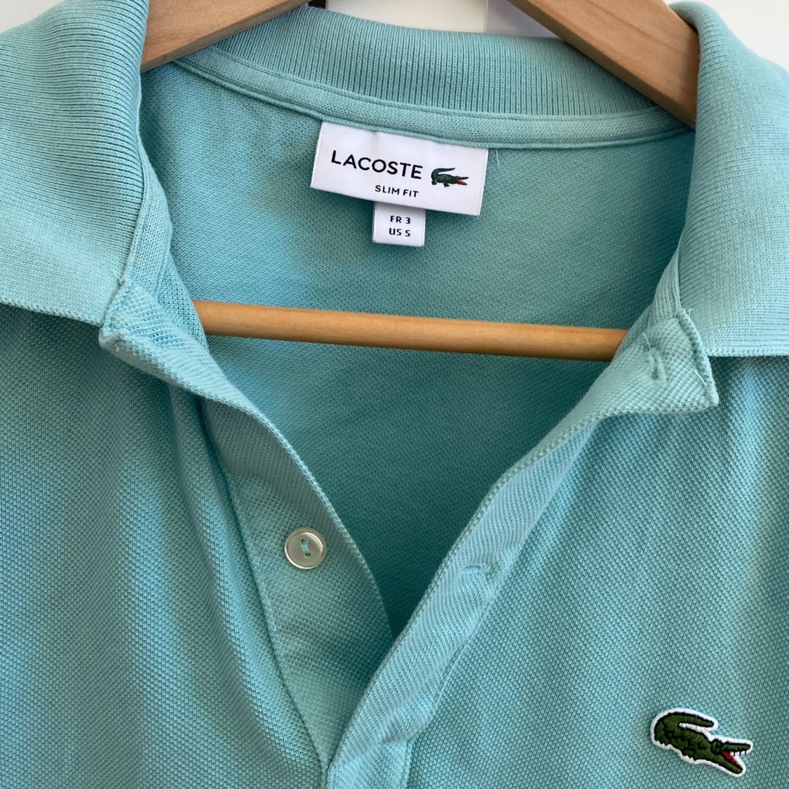 Lacoste pikétröja (mycket fint skick)  - 90