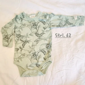 Body Newbie i Nyskick - Jätte fin body (limited edition) I strl. 62. Den är som ny