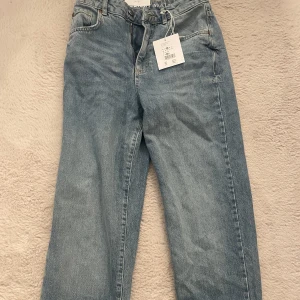 Jeans 90s straight stl 25/32 - Nypris: 599