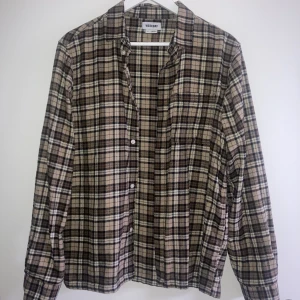 Weekday Flannel (S) - Flanellskjorta i nyskick