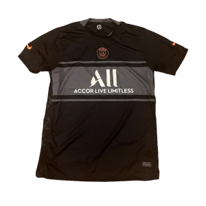 Psg Football Jersey  - Skick 9/10 Storlek Xl /L